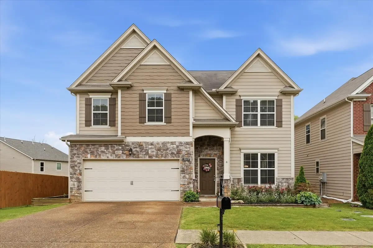 2013 Austin Dr, Spring Hill, TN 37174 - #1
