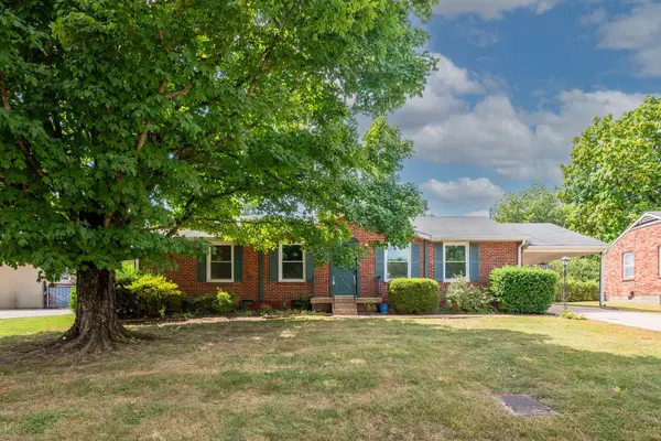 633 Elaine Dr, Nashville, TN 37211