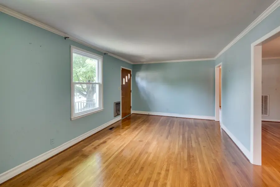633 Elaine Dr, Nashville, TN 37211 - #3