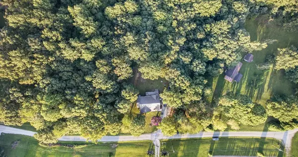 293 Morris Dr, Tracy City, TN 37387