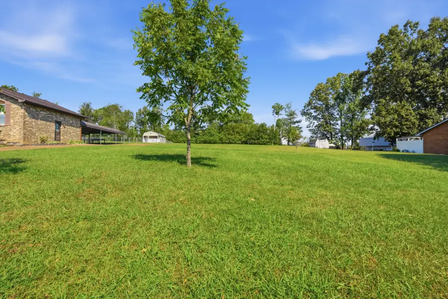 105 Stonewall Dr, Springfield, TN 37172 - #3