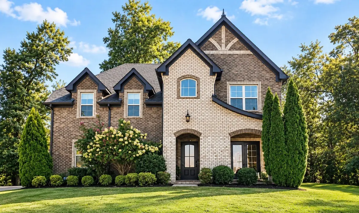1084 Summerstar Cir, Gallatin, TN 37066 - #1
