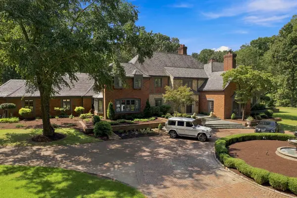 18 Windwood Drive, Jackson, TN 38305