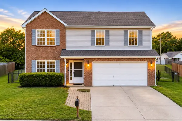 1010 Lowrey Pl, Spring Hill, TN 37174
