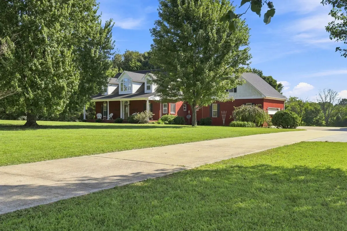 907 Donaldson Grove Rd, Elora, TN 37328 - #1