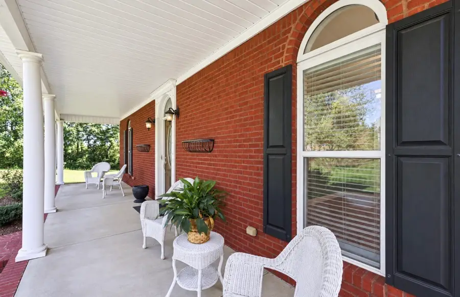 907 Donaldson Grove Rd, Elora, TN 37328 - #2