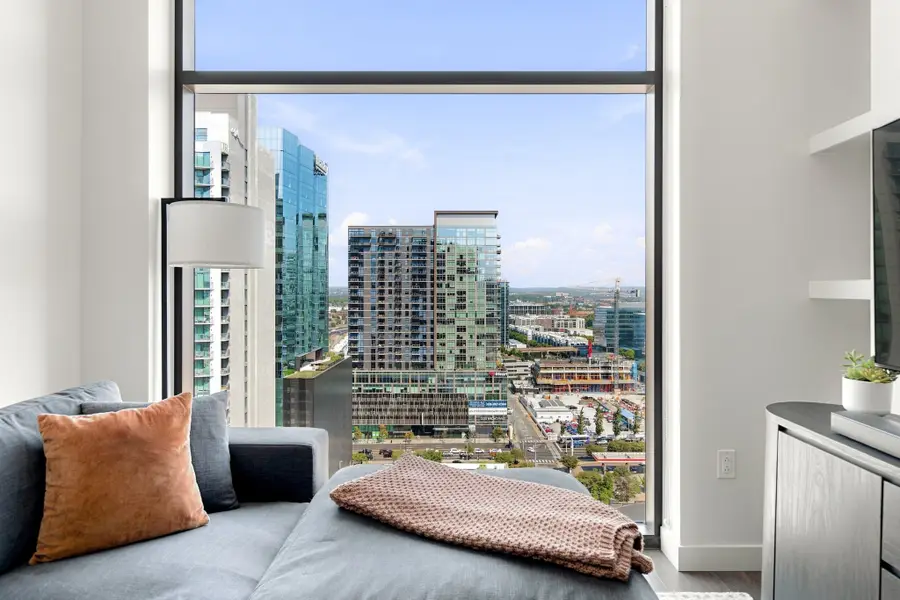 1212 Demonbreun St #1811, Nashville, TN 37203 - #3