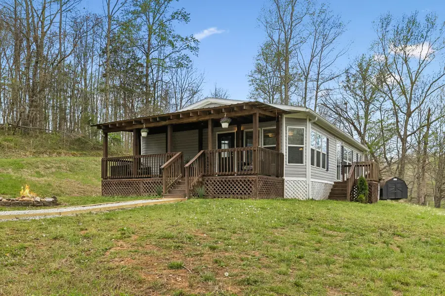 805 Harris Rd, Dickson, TN 37055 - #2