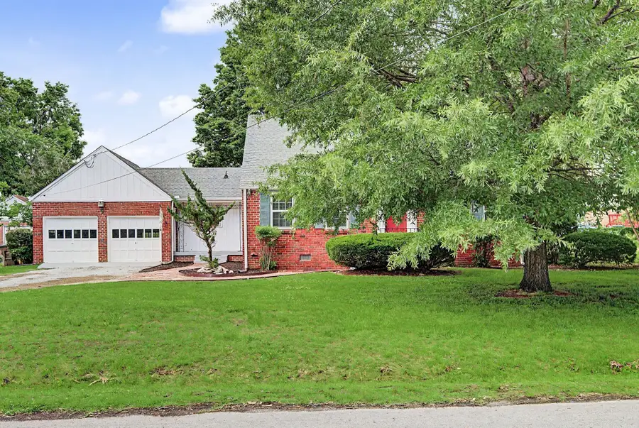 2840 Blue Brick Dr, Nashville, TN 37214 - #3