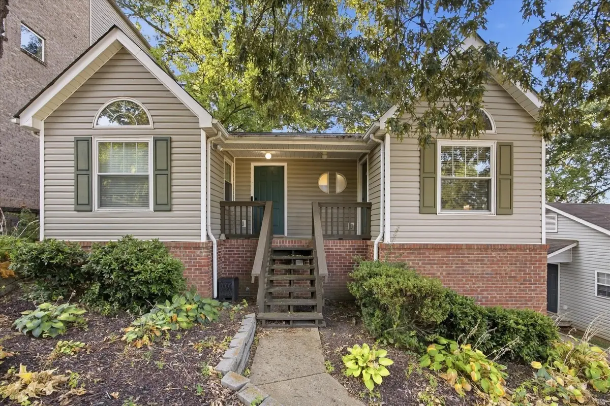 112 E Manning Street, Chattanooga, TN 37405 - #1