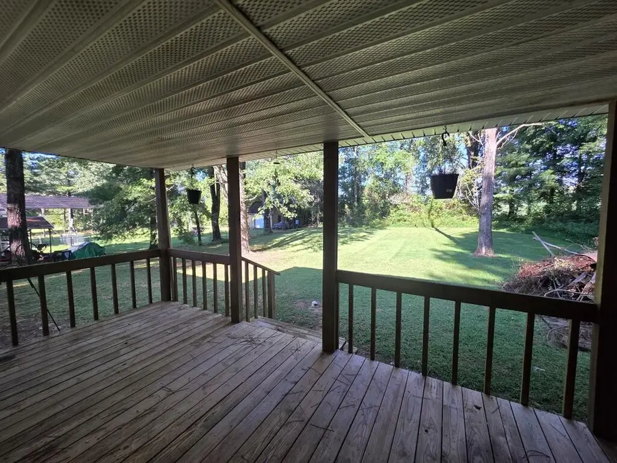 385 Clifty Village Ln, Paris, TN 38242 - #3