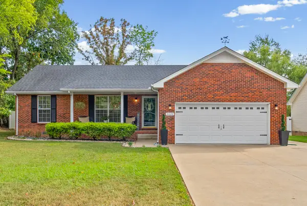 2622 Del Ray Dr, Clarksville, TN 37040