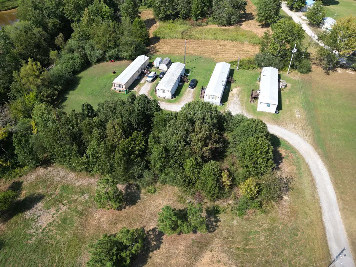 10926 Old County Line Rd, Bon Aqua, TN 37025 - #1