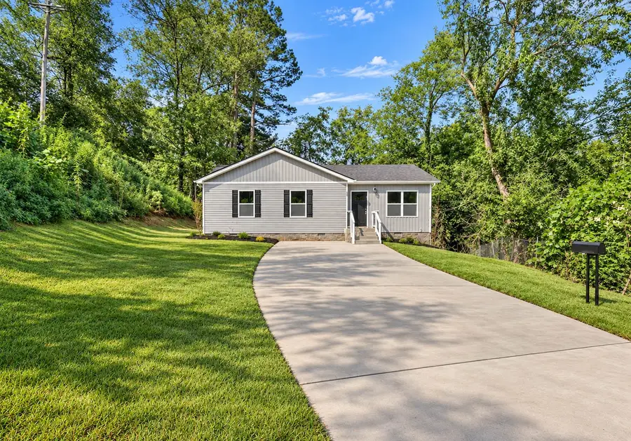 825 Elder St, Clarksville, TN 37040 - #2