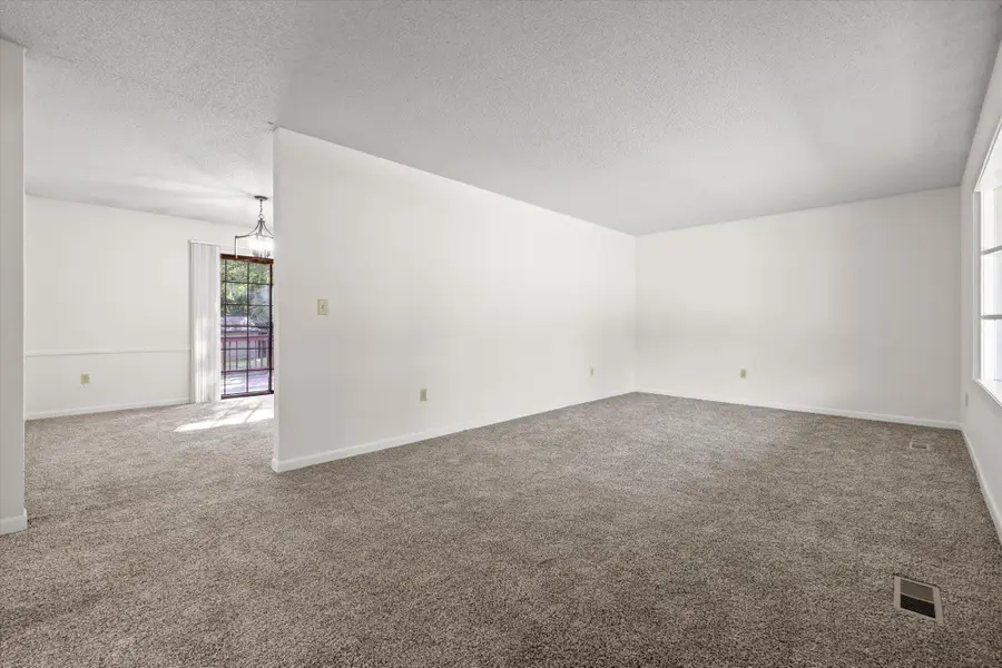 102 Fawn Trail, Signal Mountain, TN 37377 - #2