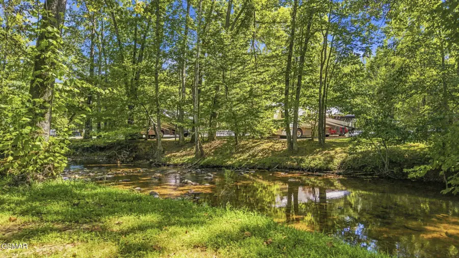 2032 Slippery Rock Circle, Pigeon Forge, TN 37862 - #2