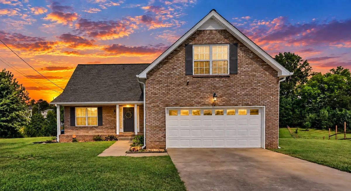 1231 Shorehaven Dr, Clarksville, TN 37042 - #1
