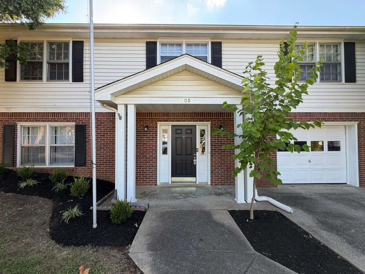 908 Poppy Dr, Clarksville, TN 37042 - #1