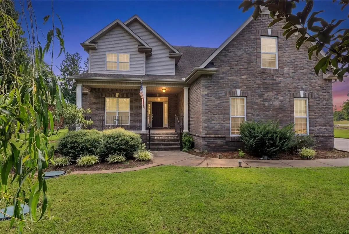 1204 Lunar Dr, Murfreesboro, TN 37129 - #1