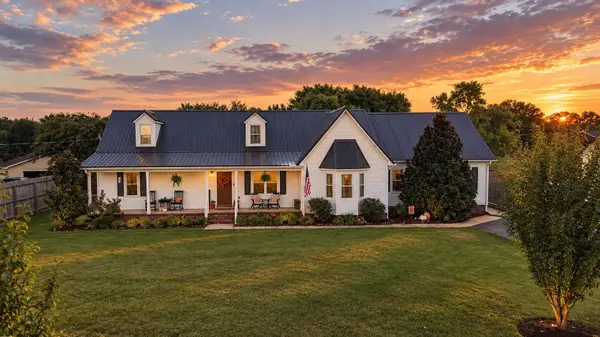 110 Rabbit Run, Bell Buckle, TN 37020