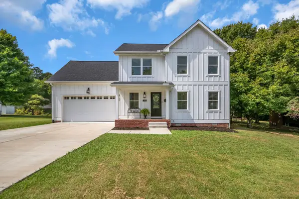 110 Helberg Street, Dickson, TN 37055