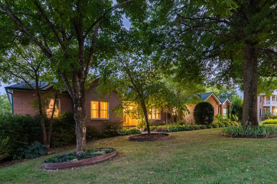 5524 W Shady Trl, Old Hickory, TN 37138 - #2