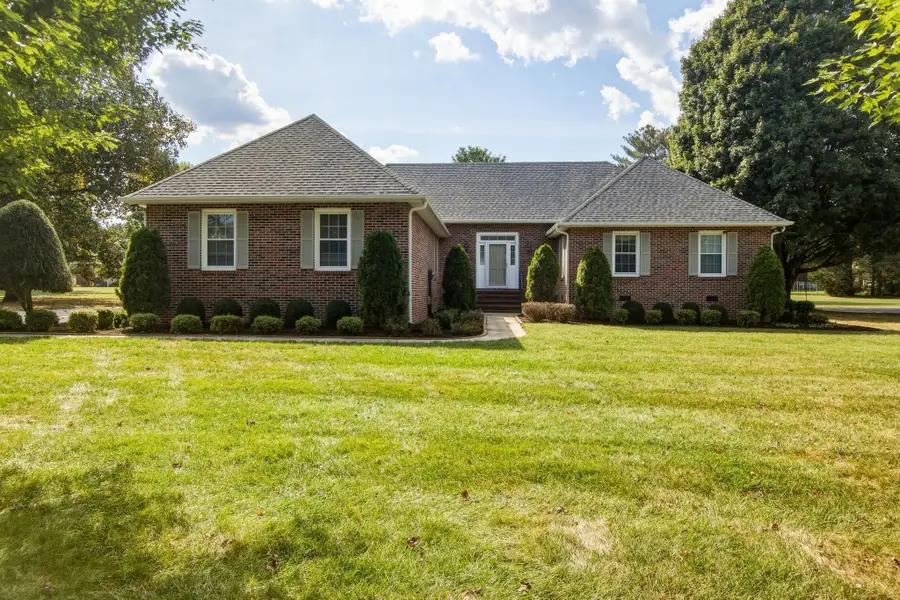105 Kingsridge Blvd, Tullahoma, TN 37388 - #2