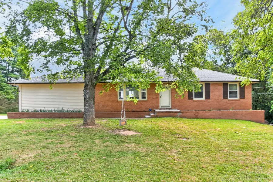 181 Greenwood Dr, La Vergne, TN 37086 - #2
