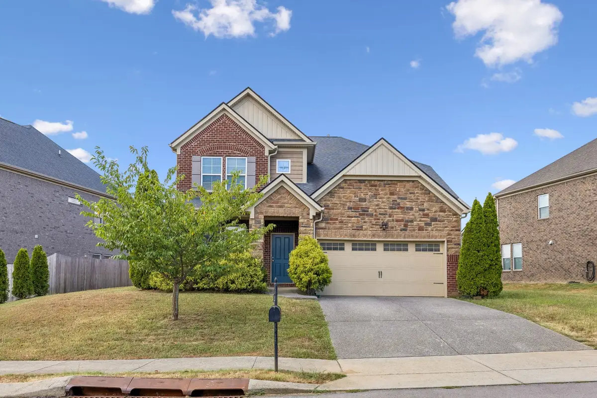 5032 Napoli Dr, Mount Juliet, TN 37122 - #1