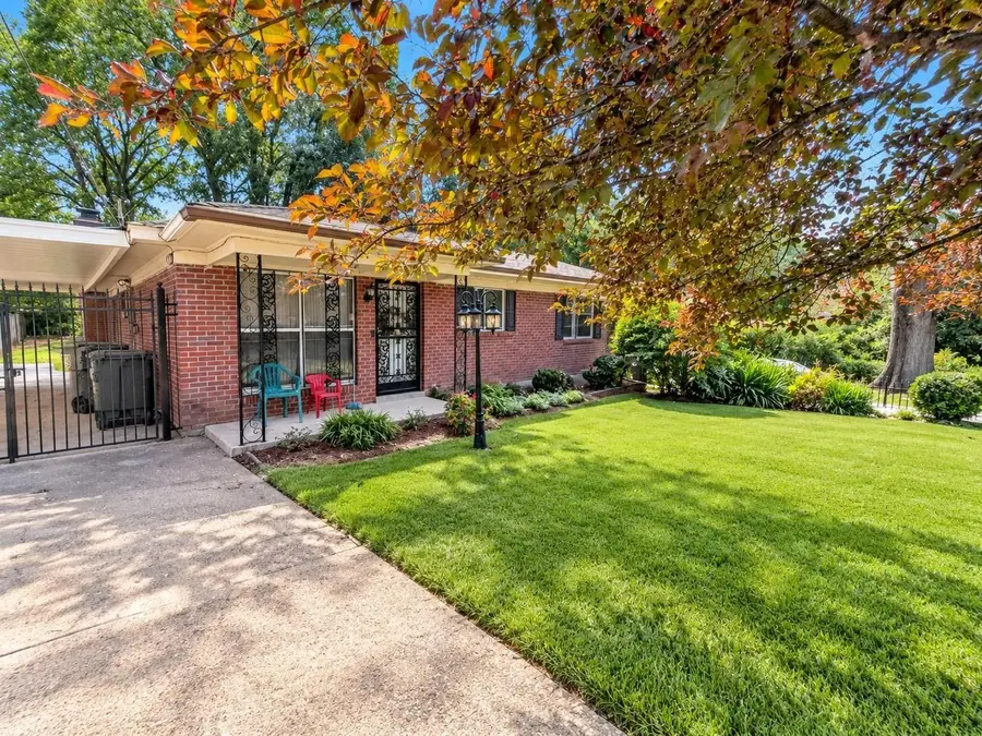 417 Charter Ave, Memphis, TN 38109 - #2
