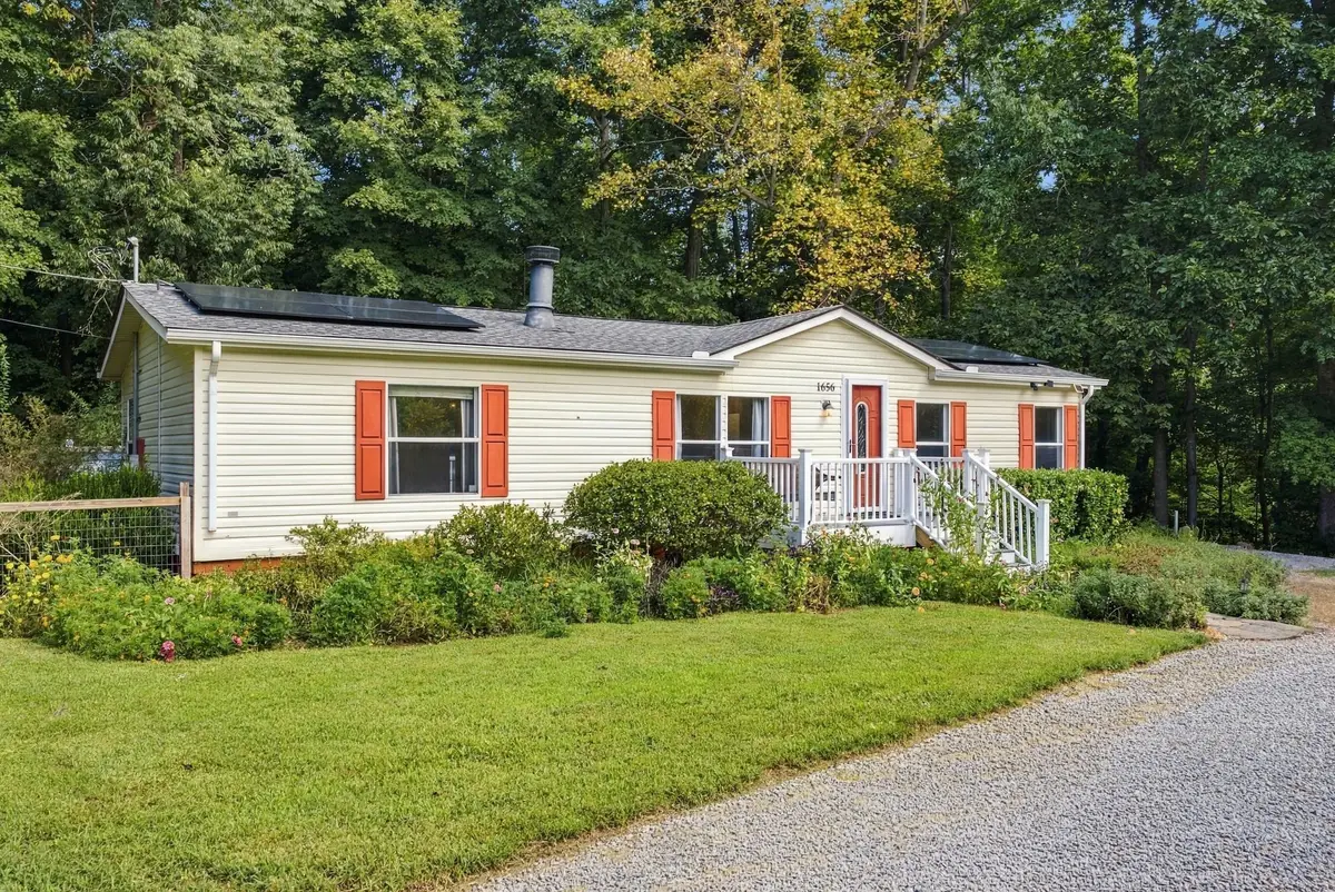 1656 Dove Ln, Springfield, TN 37172 - #1