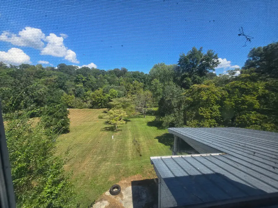 208 Westwood Dr, McMinnville, TN 37110 - #2