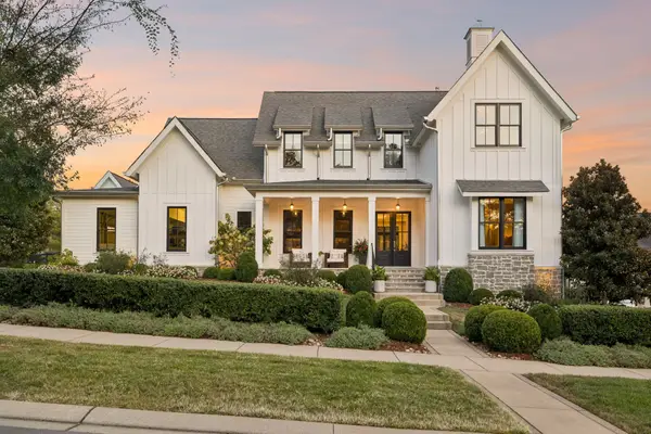 7384 Harlow Dr, College Grove, TN 37046