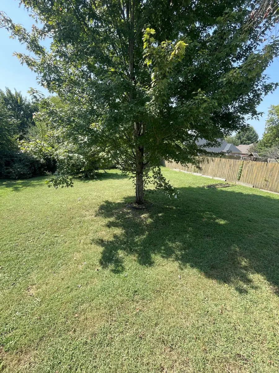 2885 Sutherland Dr, Thompsons Station, TN 37179 - #2