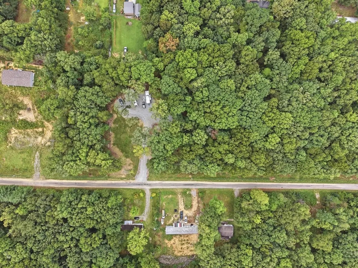 111 Ashford Dr, Crossville, TN 38572 - #1