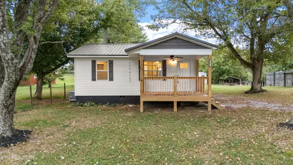 1992 Watkins Rd, Loudon, TN 37774