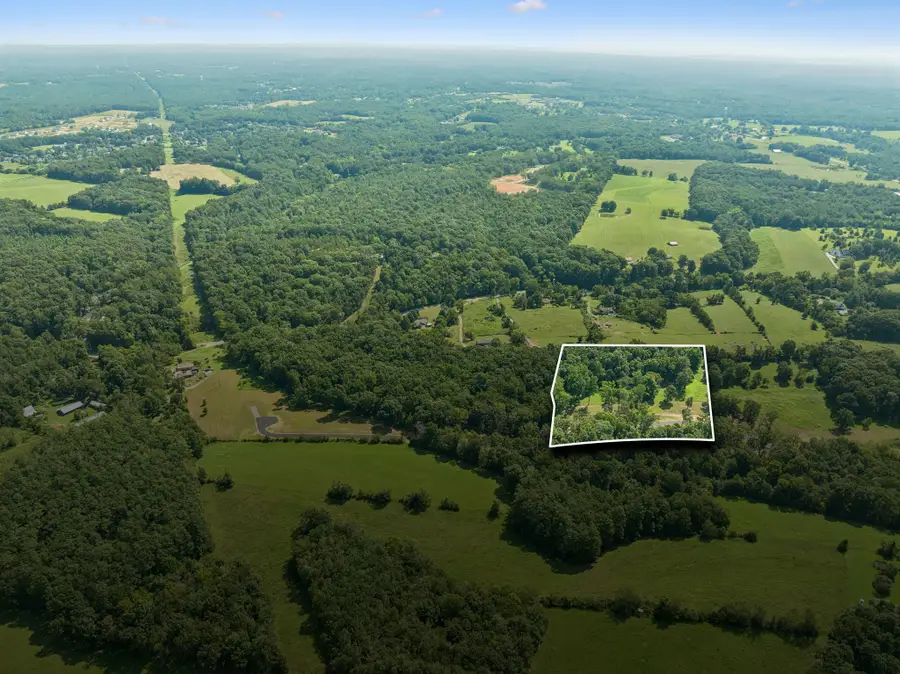 3206 Hunziker Ln, Fairview, TN 37062 - #3