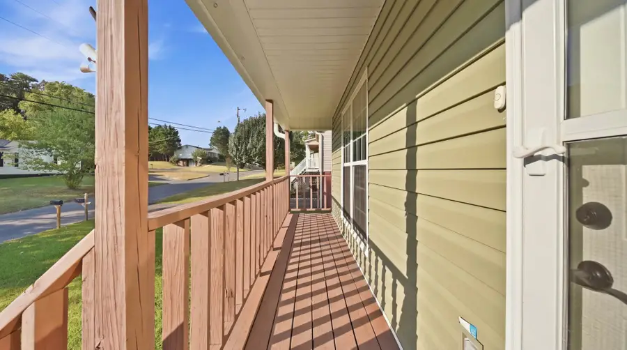 2221 Spring Meadow Ln Se, Cleveland, TN 37311 - #3