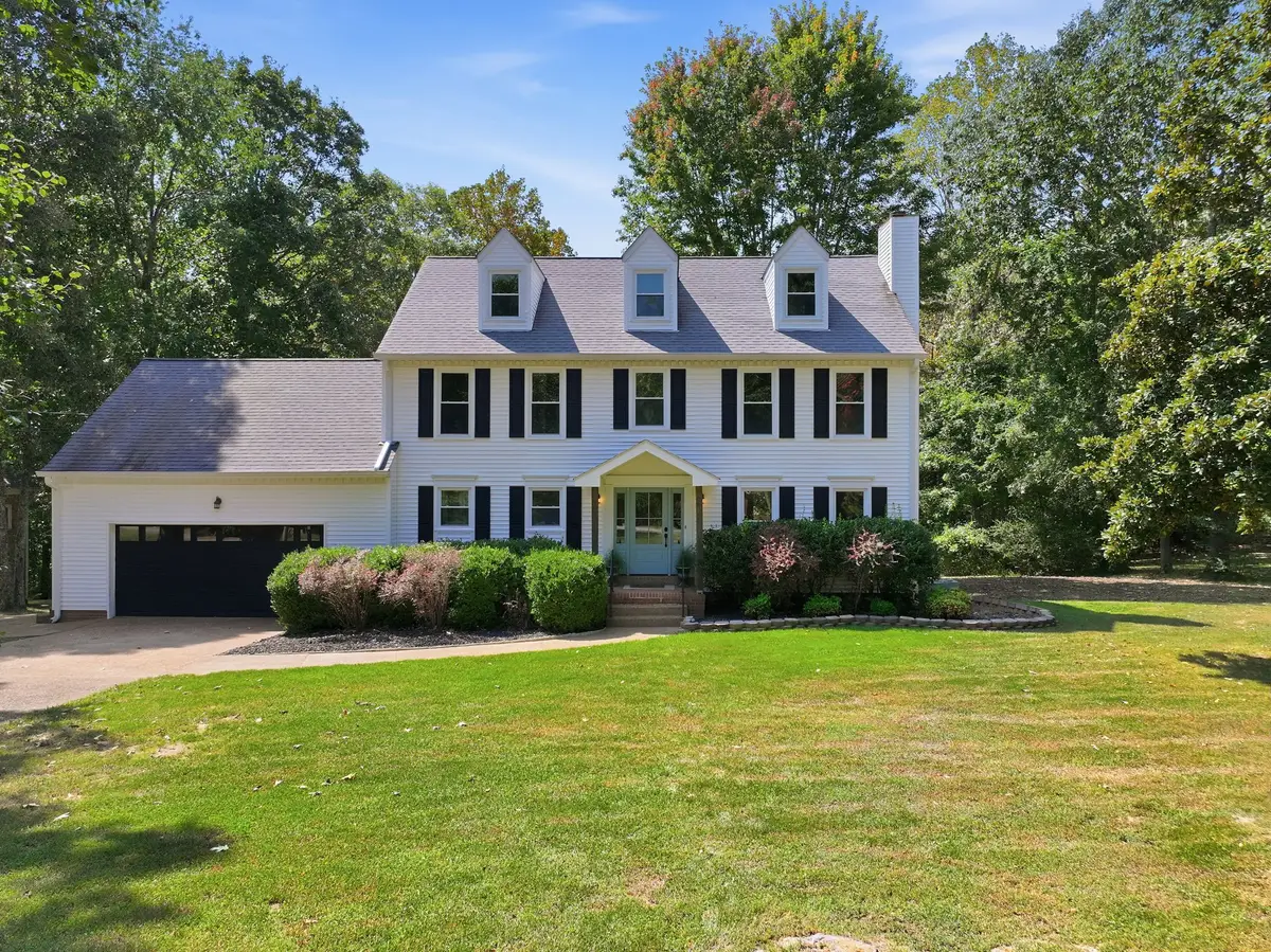 555 Beech Grove Way, Burns, TN 37029 - #1