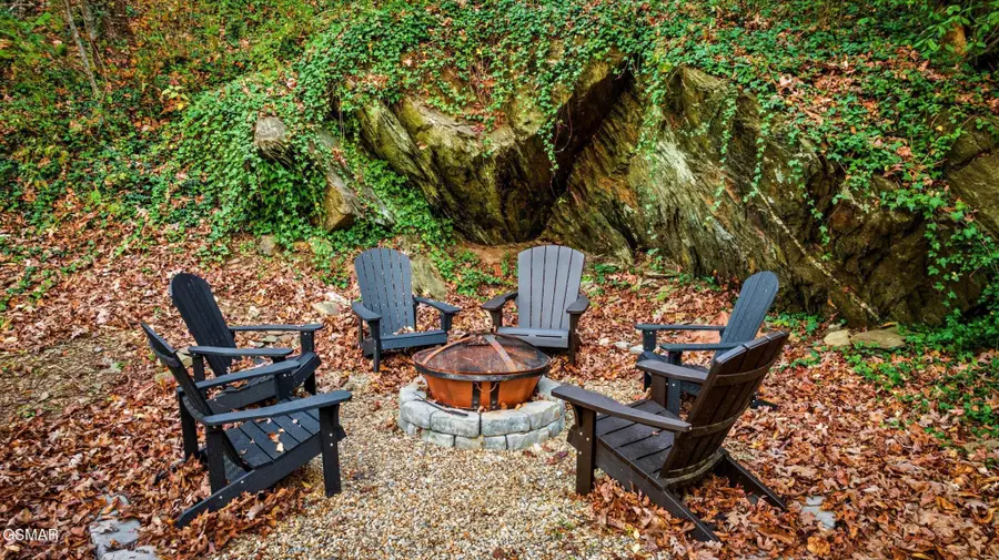 5337 Pittman Center Road, Sevierville, TN 37876 - #2