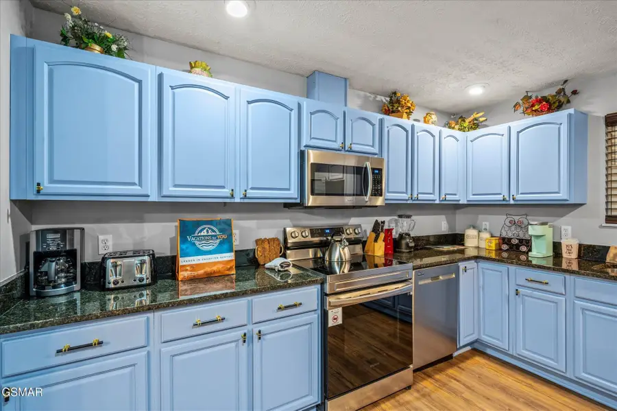 5337 Pittman Center Road, Sevierville, TN 37876 - #3