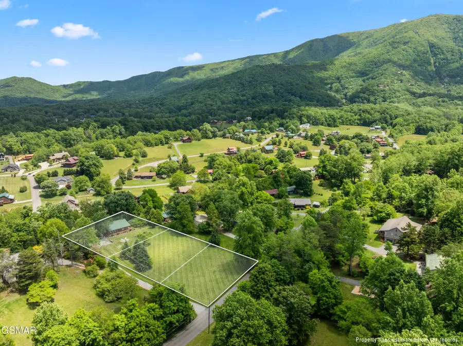 3381 Mattox Cemetery, Sevierville, TN 37862 - #3