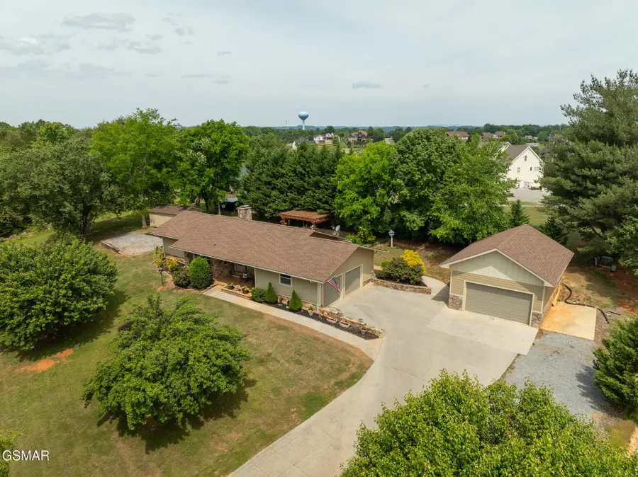1479 Wendron Moors Drive, Sevierville, TN 37862 - #3