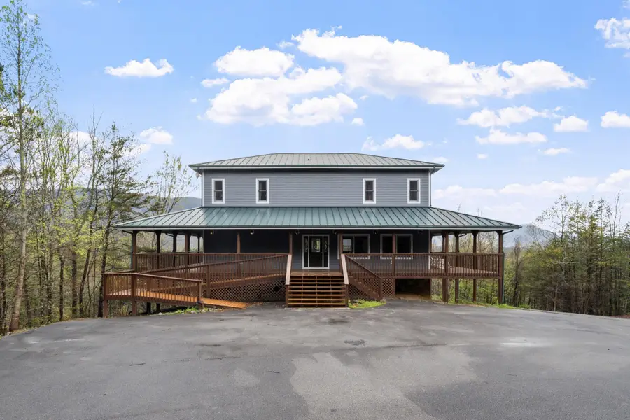 510 Wildflower Ridge Rd, Gatlinburg, TN 37738 - #2