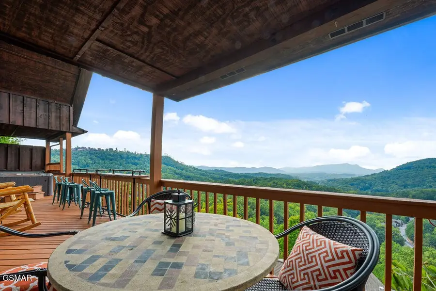 1582 Bears Den Way, Sevierville, TN 37862 - #2