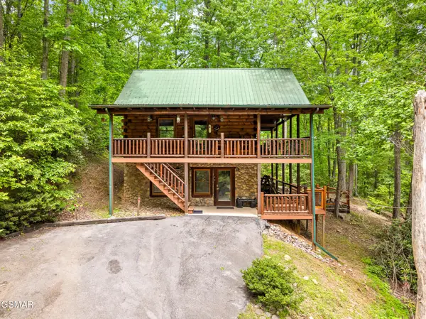 4230 Alyssa Way, Gatlinburg, TN 37738