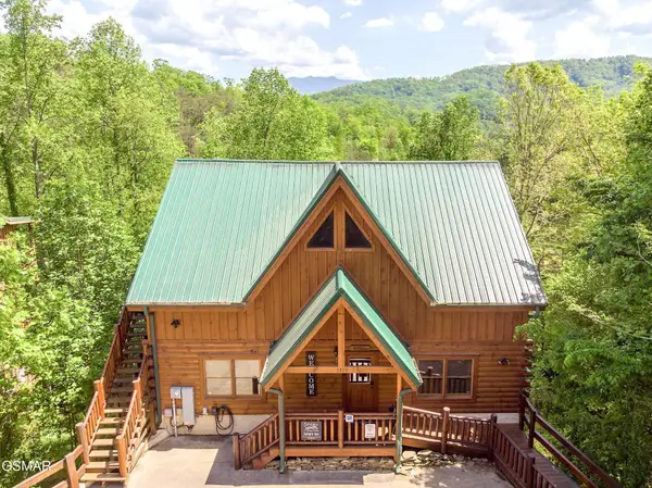 4319 Forest Ridge Way, Pigeon Forge, TN 37863