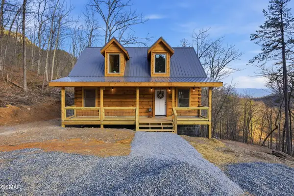 954 Glasgow Street, Sevierville, TN 37876