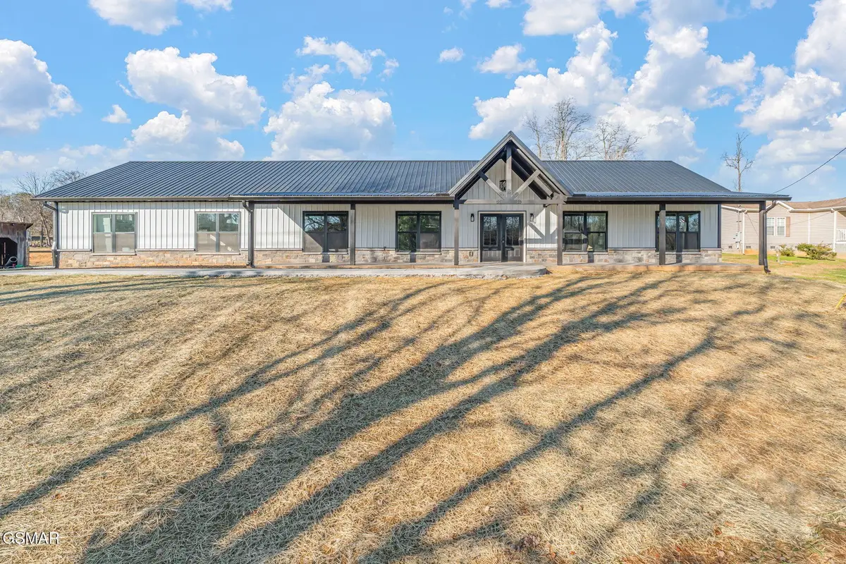 940 Thorngrove Pike, Strawberry Plains, TN 37871 - #1