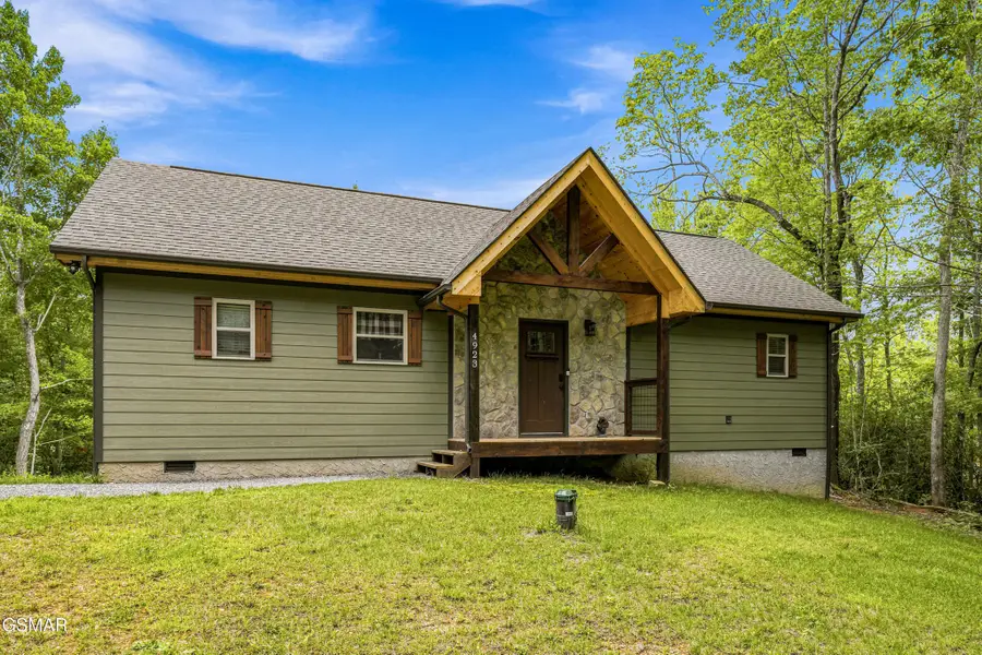 4923 Cote Way, Cosby, TN 37722 - #2
